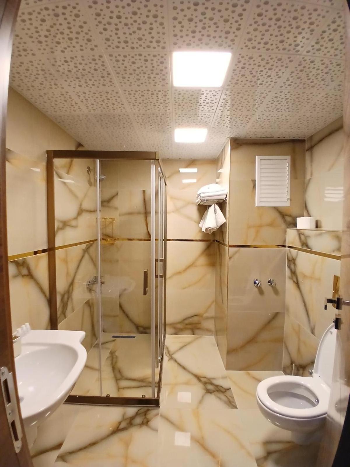 Safari Otel Анталия Екстериор снимка