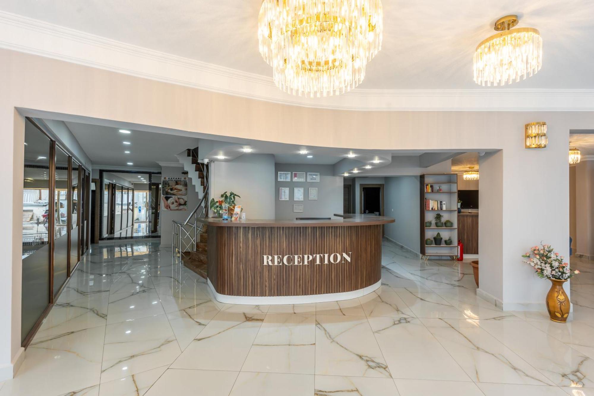 Safari Otel Анталия Екстериор снимка