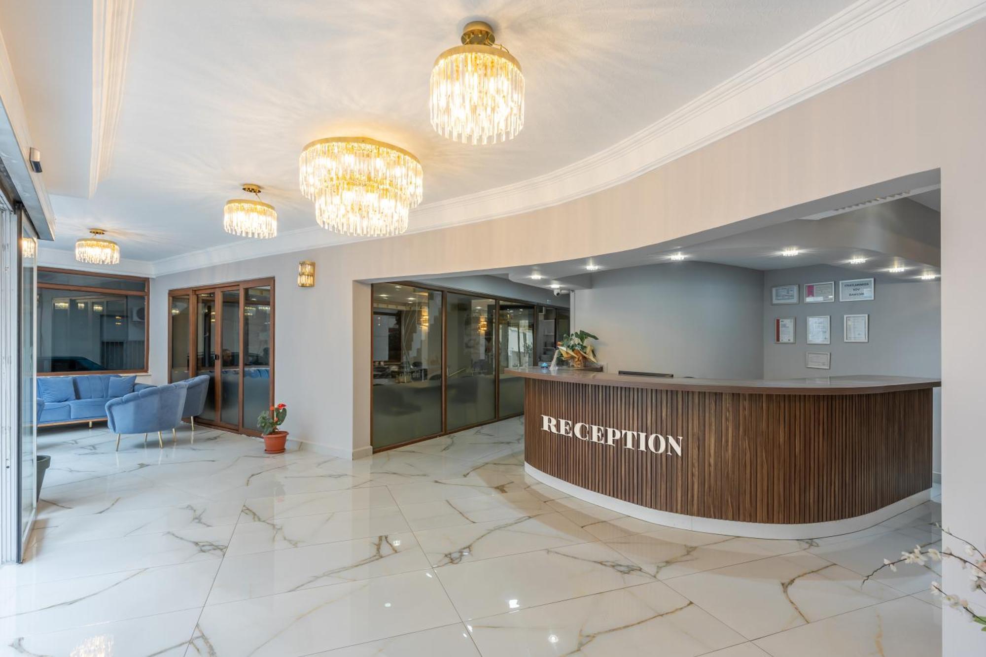 Safari Otel Анталия Екстериор снимка