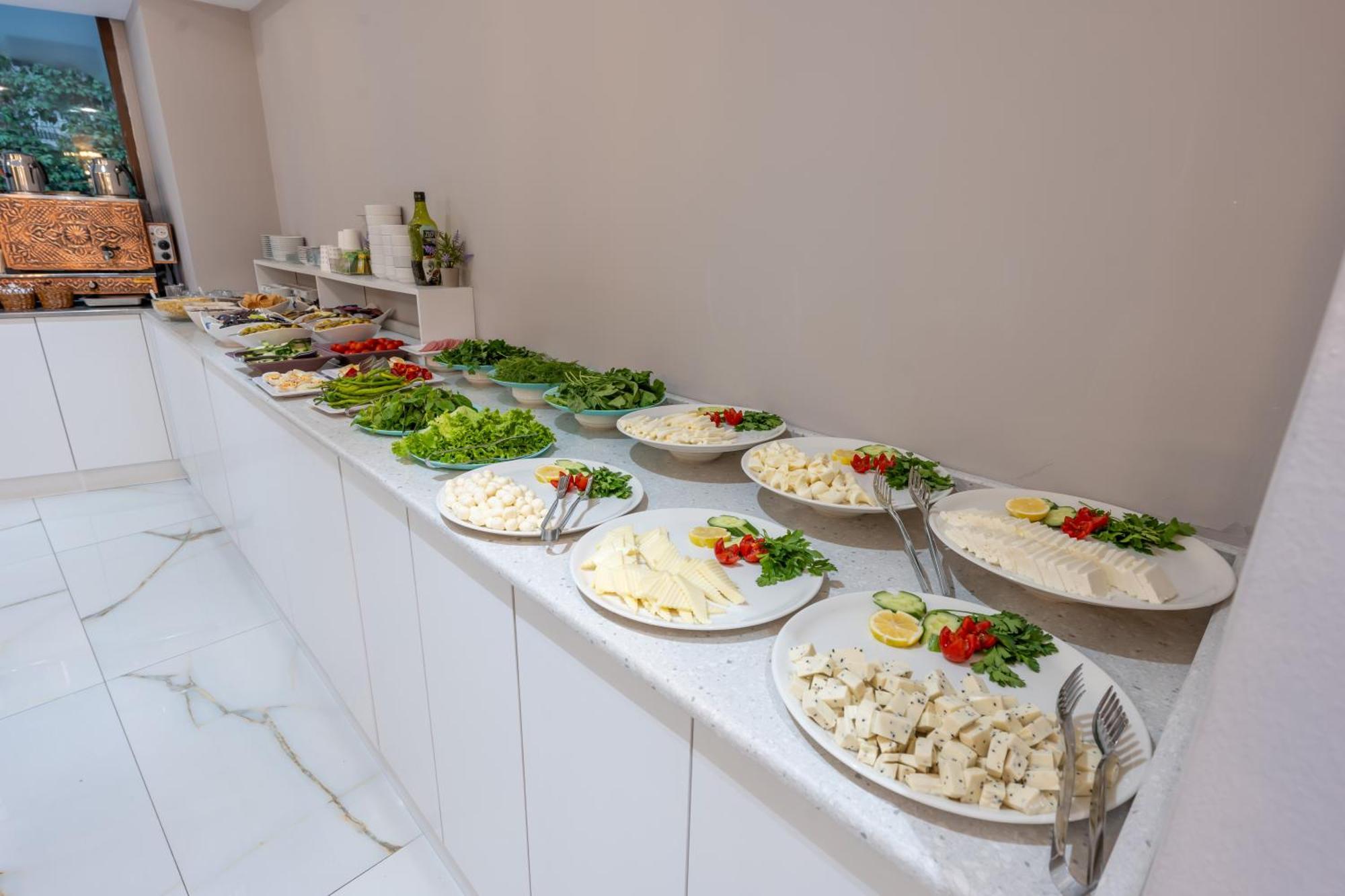 Safari Otel Анталия Екстериор снимка